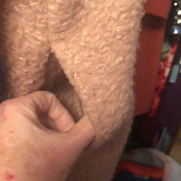 Pretty Pink Fuzzy Old Navy Women’s Jacket 🧥 Size Large Made In Vietnam - Picture 7 of 16